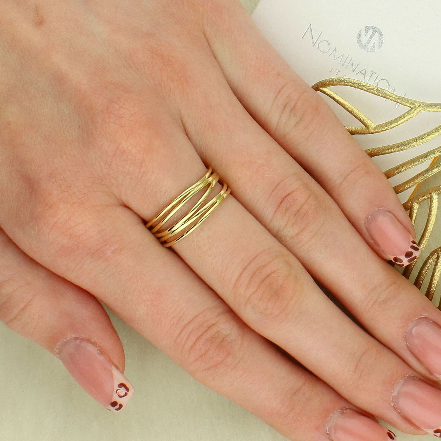 Pierścionek Nomination My Rebel Art Band z białymi kamieniami (1).jpg